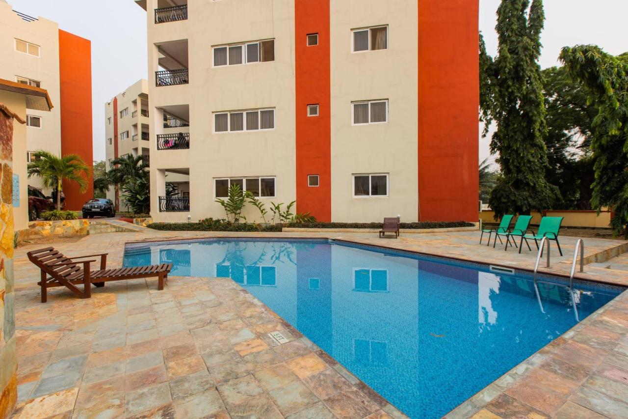 Accra Fine Suites - Holi Flats Airport Residential Luaran gambar